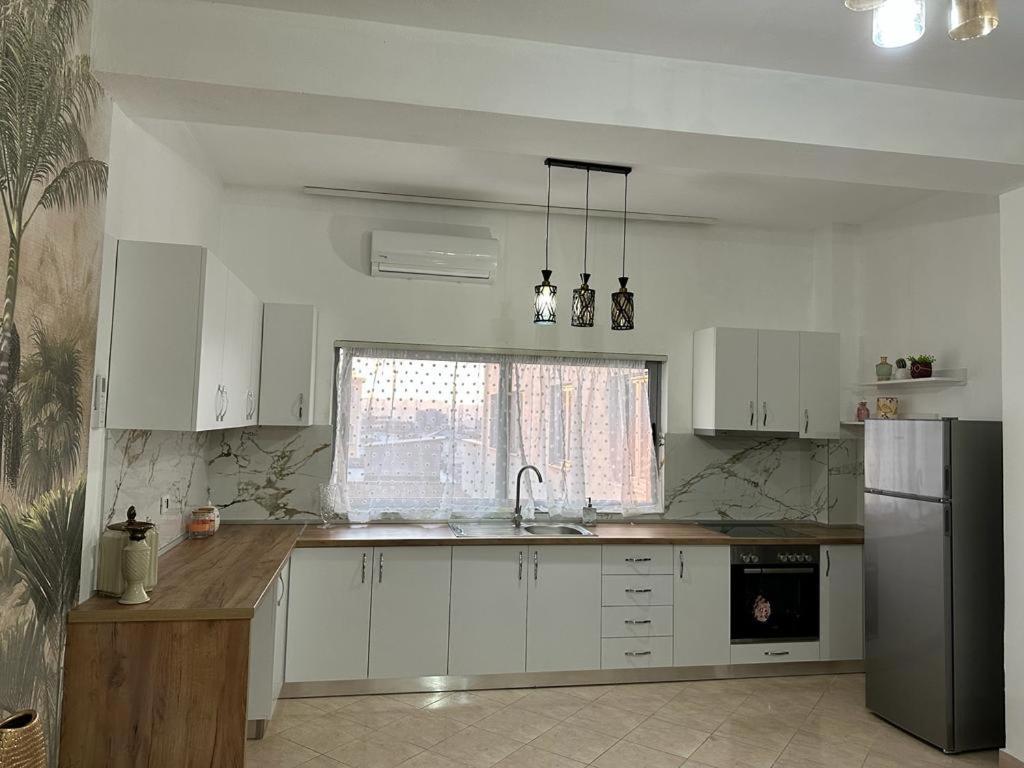 Victorias Apartment Tirane Kültér fotó