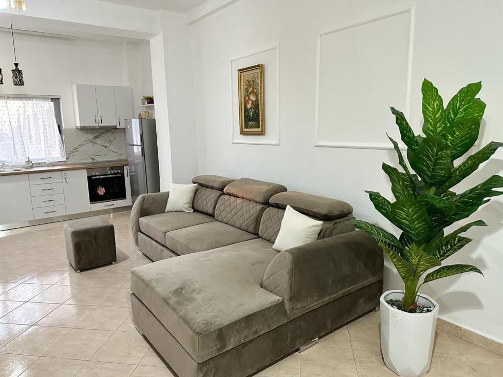 Victorias Apartment Tirane Kültér fotó